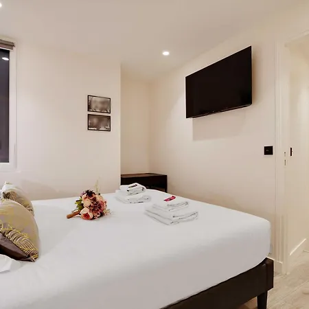 Modern - 2br-6p - Marais